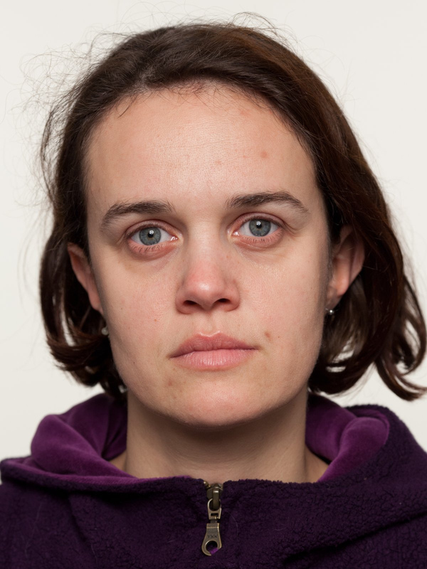 Facce a Milano / Faces in Milan — photograph by Alessandro Vicario