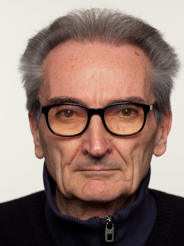 Facce a Milano / Faces in Milan — photograph by Alessandro Vicario