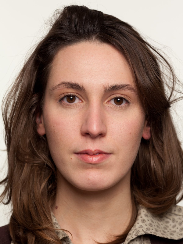 Facce a Milano / Faces in Milan — photograph by Alessandro Vicario