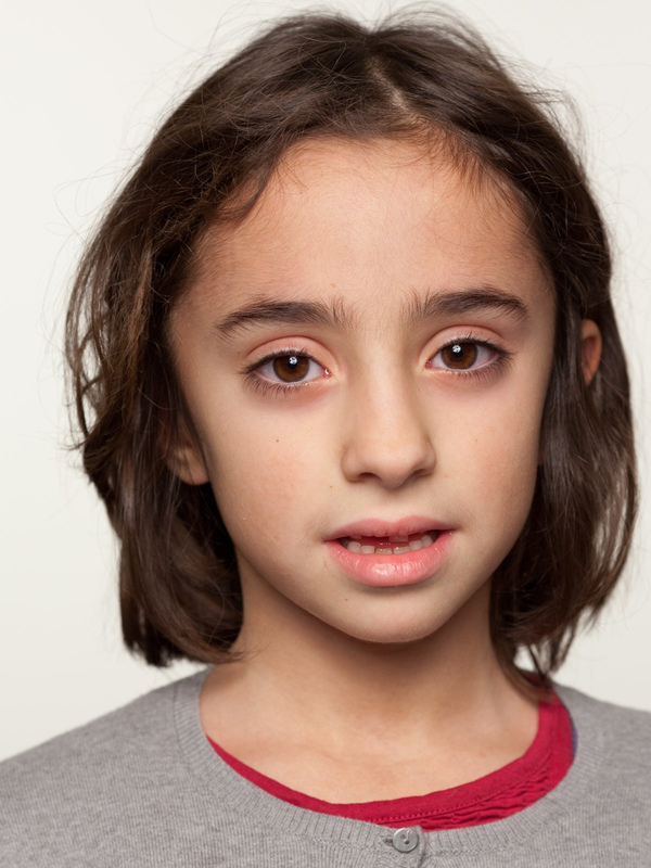 Facce a Milano / Faces in Milan — photograph by Alessandro Vicario
