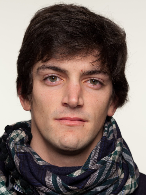 Facce a Milano / Faces in Milan — photograph by Alessandro Vicario