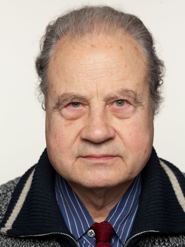 Facce a Milano / Faces in Milan — photograph by Alessandro Vicario